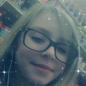 Meet your Posher, Lacey